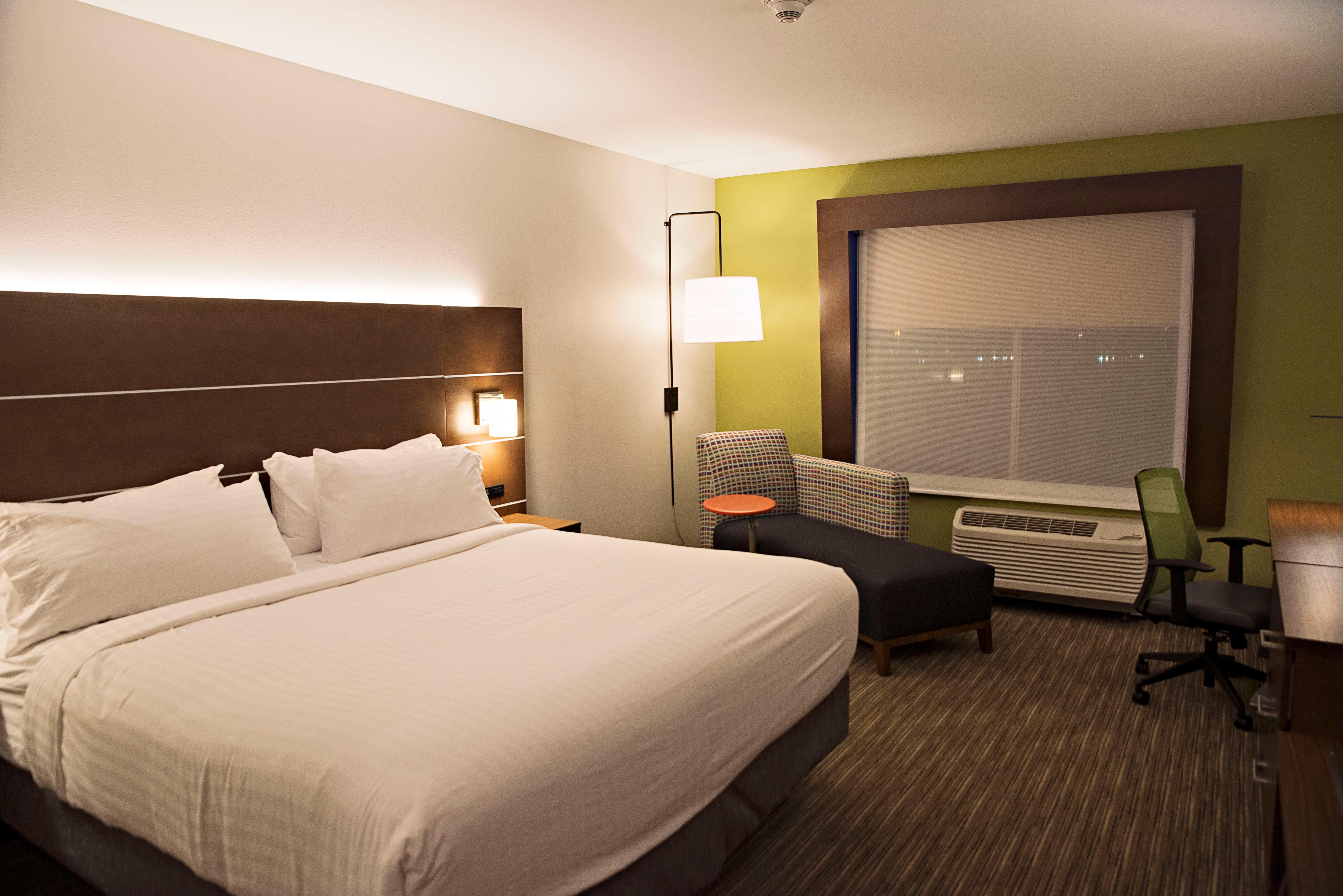 Holiday Inn Express & Suites - Rantoul By Ihg