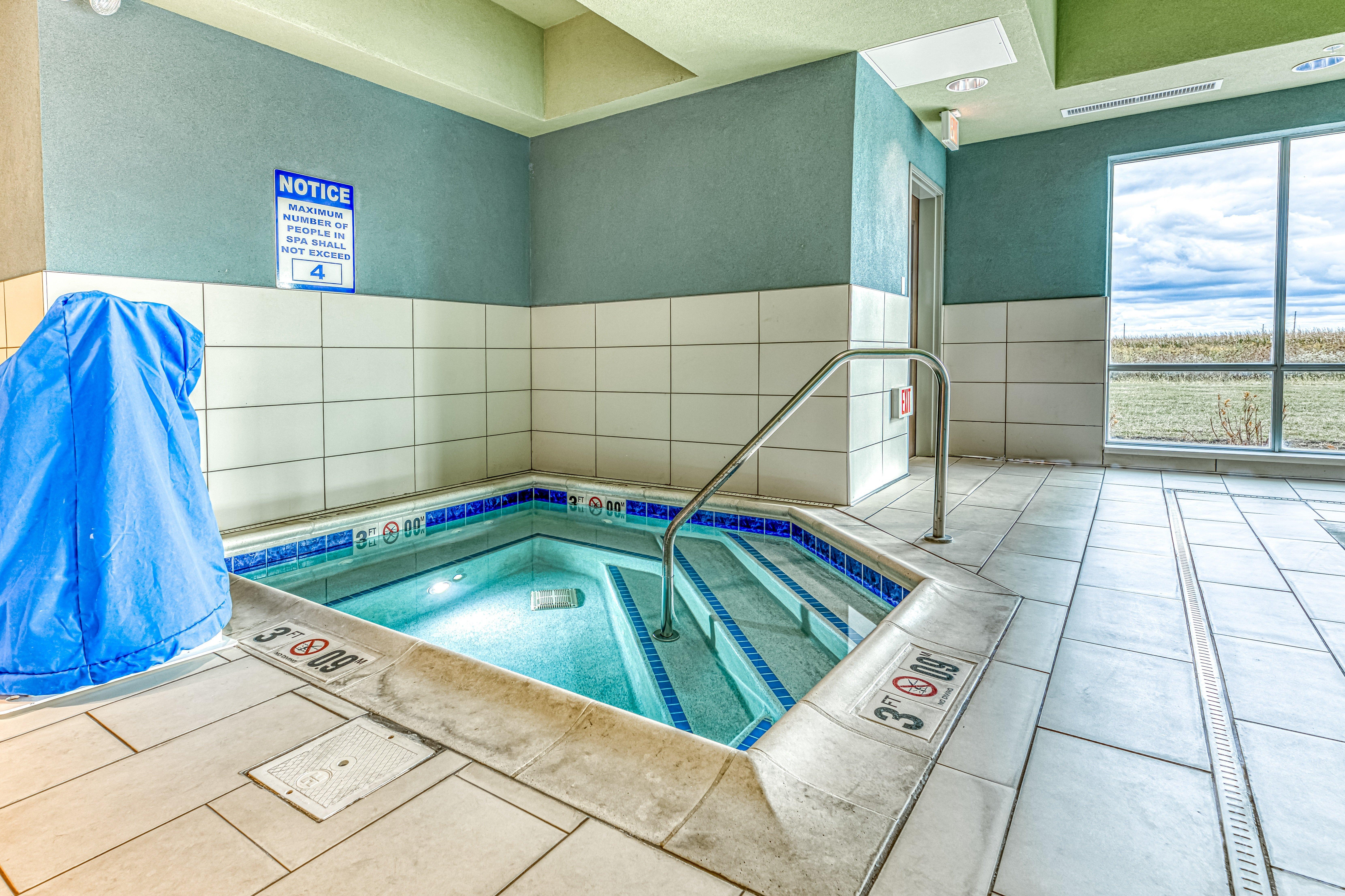 Holiday Inn Express & Suites - Rantoul By Ihg Hotel Rantoul