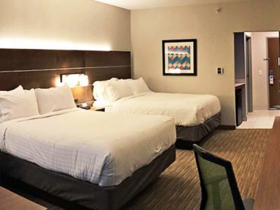 Holiday Inn Express & Suites - Rantoul By Ihg Hotel 3*